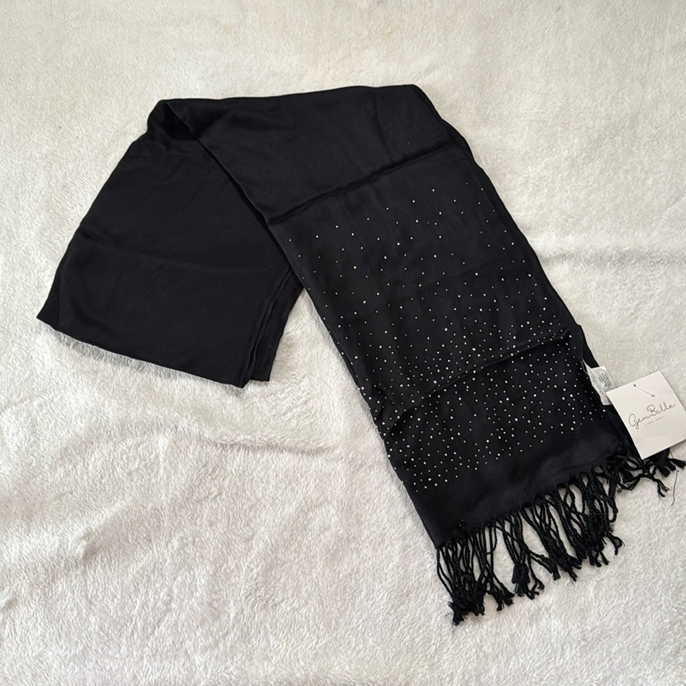 Black fringe scarf (NWT)